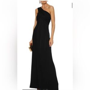 RACHEL ZOE—NWT 
One-shoulder Draped Crepe Gown In Black
Style:F15G28
Color:Black